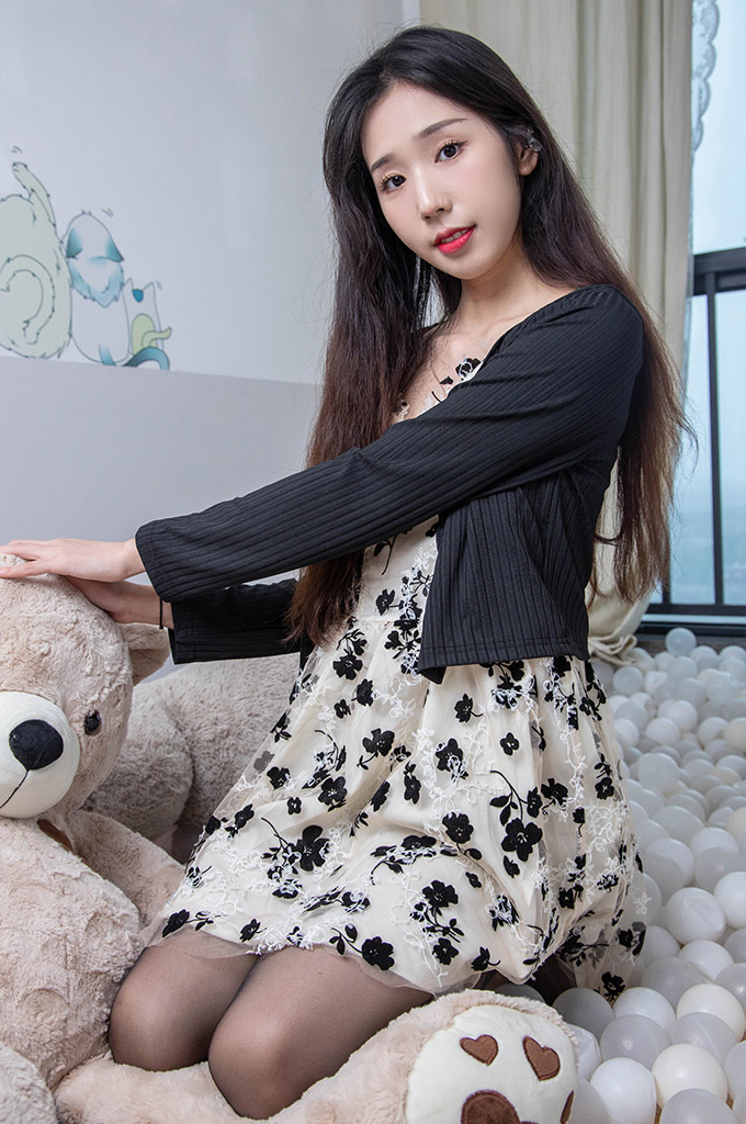 图片[3]-B012-居家黑丝-爱丝时刻
