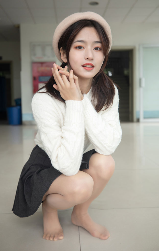 图片[4]-B050-九分五官的学姐-爱丝时刻