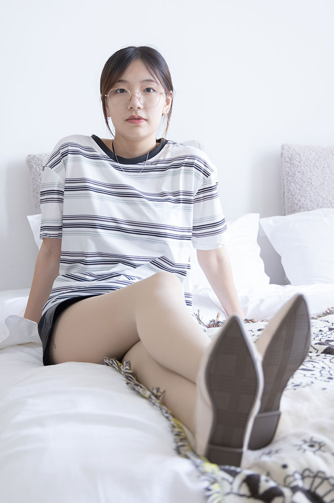 图片[4]-W002-喜欢穿丝袜的小仙女-爱丝时刻