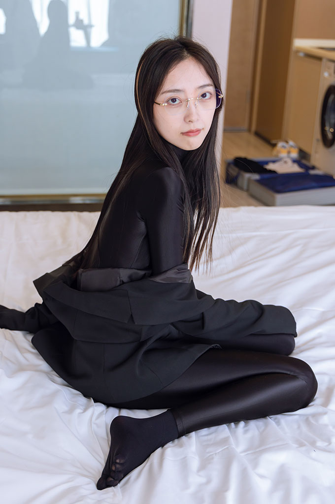 图片[3]-W023-长靴、五指袜黑丝、裤里丝、连体服-爱丝时刻