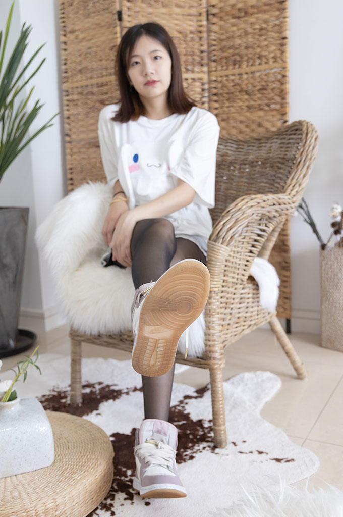 图片[5]-W055-运动鞋、黑丝丝袜（脚尖加固）-爱丝时刻