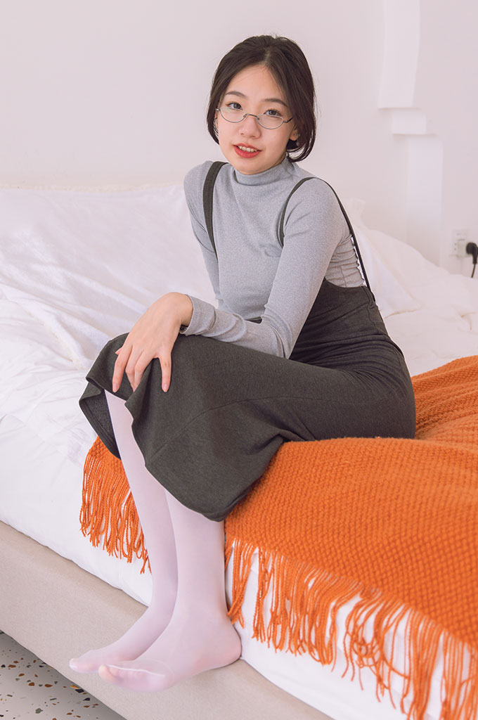 图片[1]-W060-高跟鞋、厚白丝-爱丝时刻