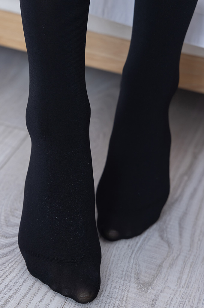 图片[5]-W118-两双平底鞋、厚黑丝、厚肉丝-爱丝时刻