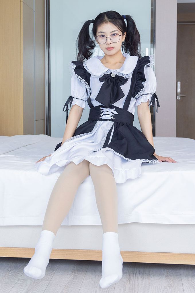 图片[1]-W154-高跟鞋、皮鞋、厚白丝大腿袜、厚肉丝、白棉袜-爱丝时刻