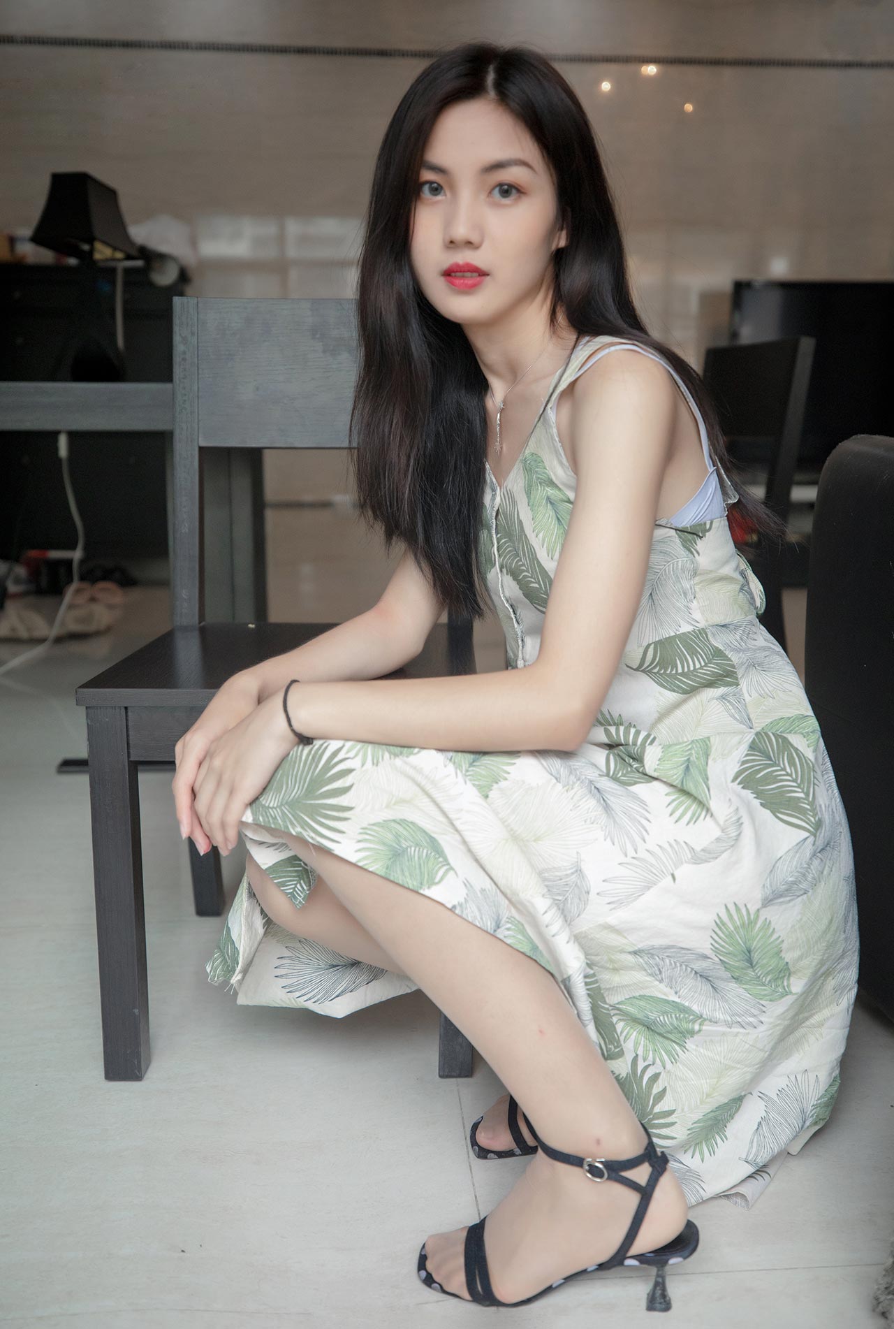 图片[1]-B130-薇薇大小姐-爱丝时刻