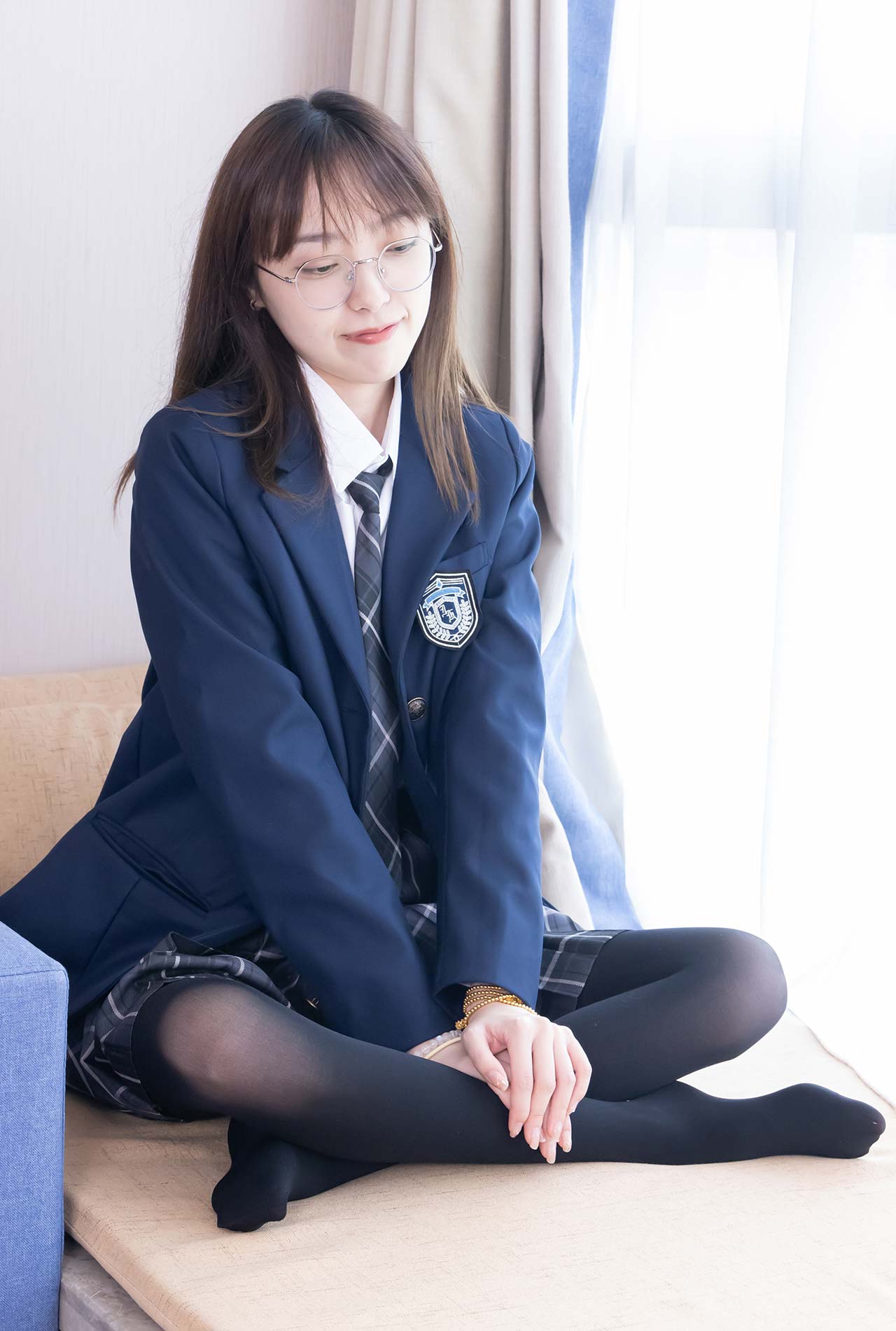 图片[3]-W164-皮鞋、厚黑丝、jk制服-爱丝时刻