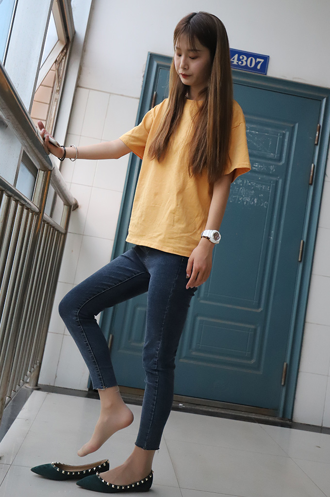 图片[4]-D031-学姐牛仔库里丝-爱丝时刻